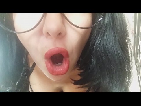 ❤️ Querida, sua madrasta não vai deixar você ir à escola hoje... Eu preciso muito de você... ❤️❌ Porno real vídeo em nós ❌️