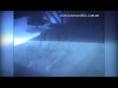 ❤️ Marido filma esposa fodendo o vizinho e descobre que ele é um cornudo ❤️❌ Porno real vídeo em nós ❌️