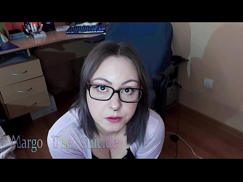 ❤️ Garota Sexy com Dildo de Óculos Chupa Profundamente na Câmera ❤️❌ Porno real vídeo em nós ❌️